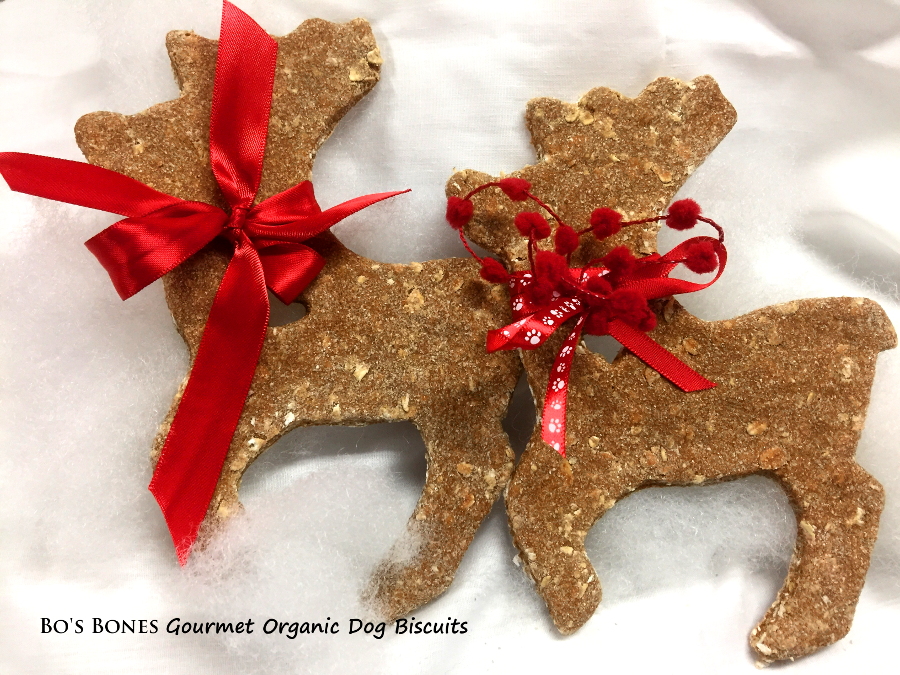 Dancing Reindeer, a pair